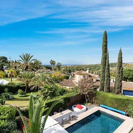 Stunning Modern And Contemporary In El Paraiso, Villa *